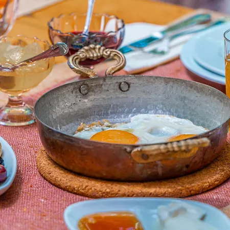 Alojamento de Acomodação e Pequeno-almoço Ha La