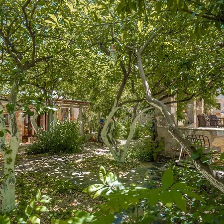 Ha La Bed and breakfast 4*