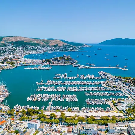 哈拉博德鲁姆酒店