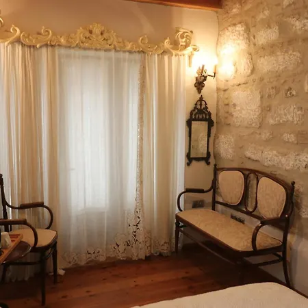 哈拉博德鲁姆酒店