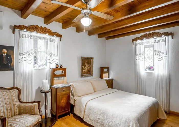 Bed and breakfast Ha La 4*