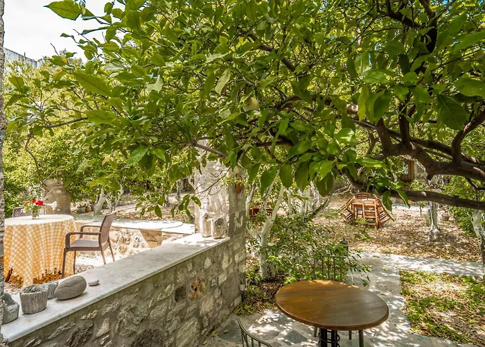 Ha La Bed and breakfast 4*